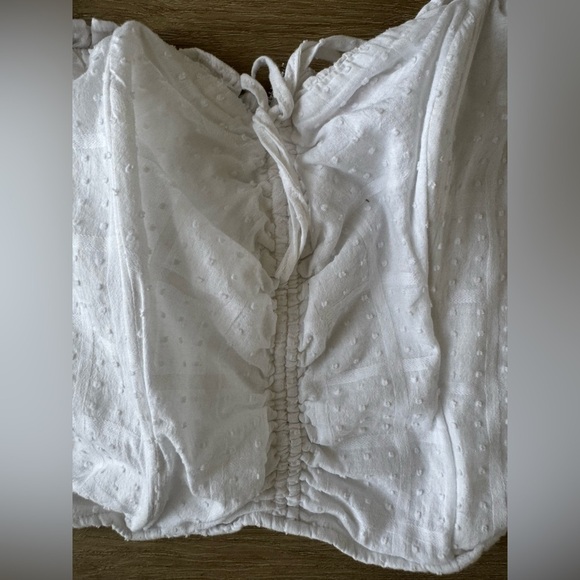 Guess Cotton Top Eyelet Peasant Blouse Crop Puff Sleeve SZ L - Picture 2 of 5